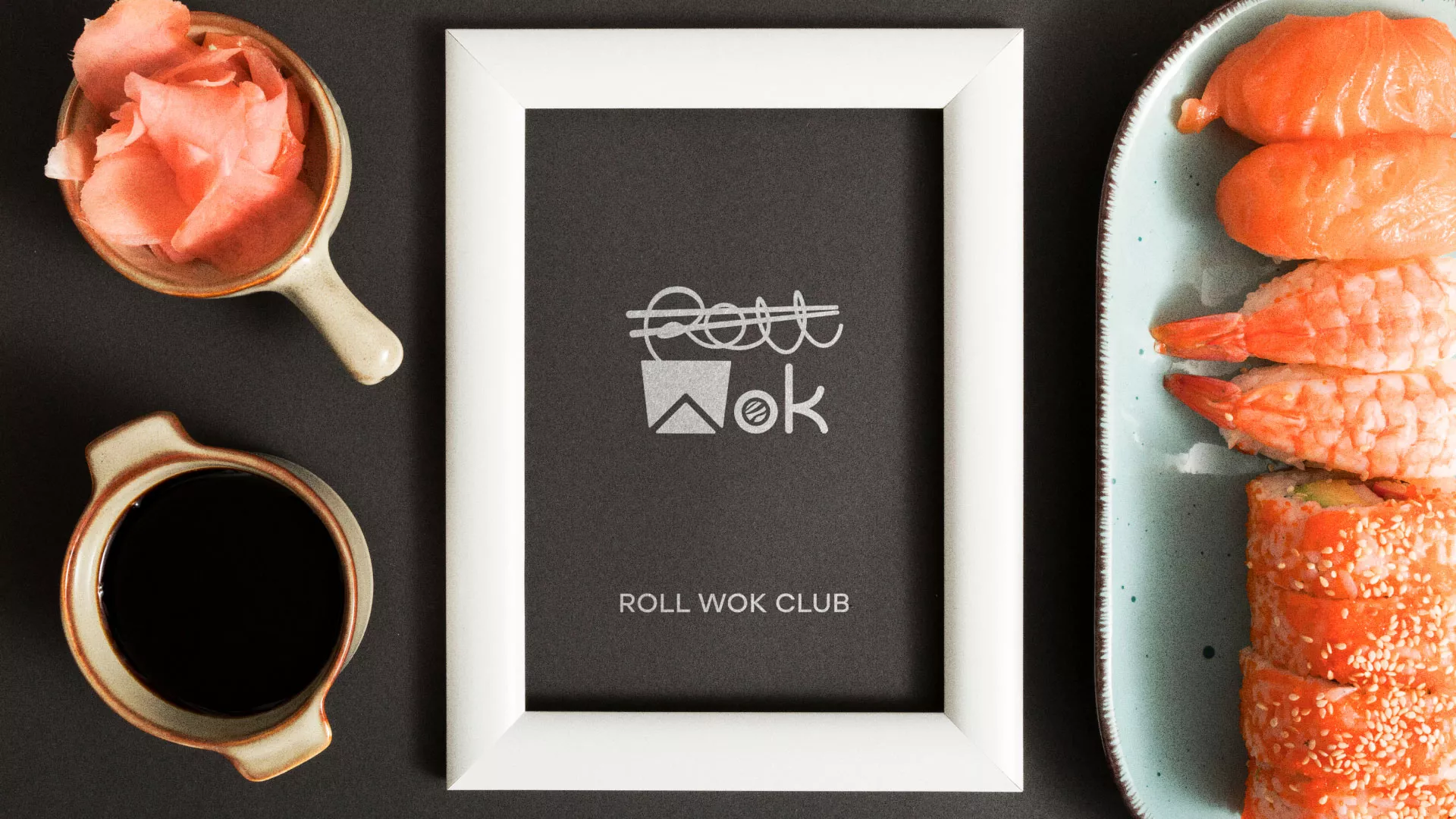 Разработка логотипа суши-бара «Roll Wok Club» в Чегеме